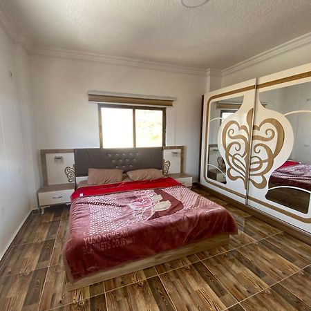 Jar Alqamar Chalet -شاليه جار القمر Jarash Exterior foto