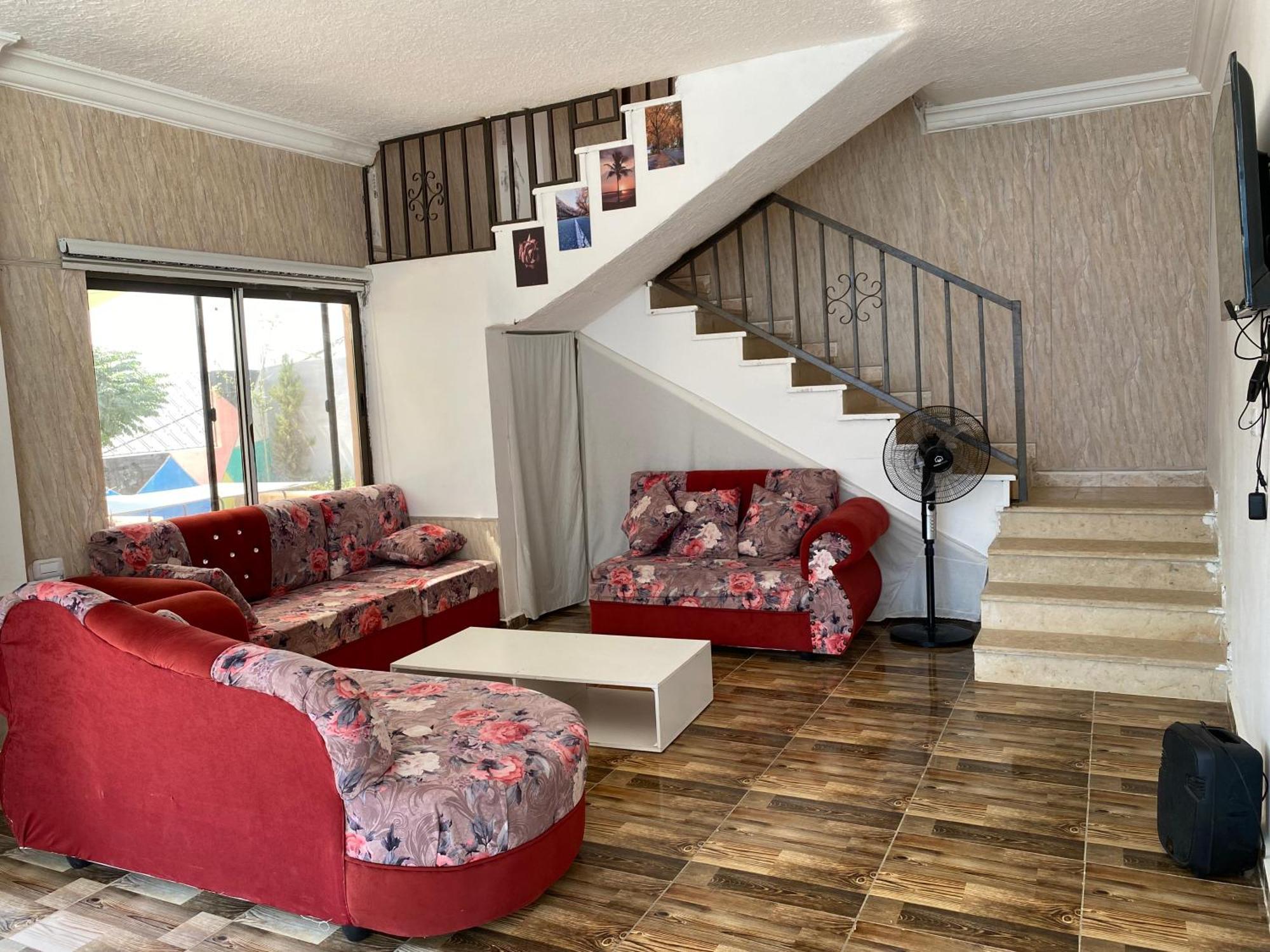 Jar Alqamar Chalet -شاليه جار القمر Jarash Exterior foto